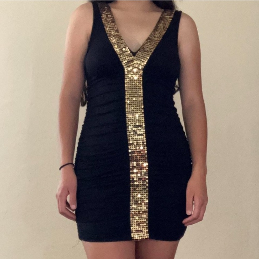 Juliana S Black Body-con sleeveless mini dress w/ sparkly gold sequins Size: S